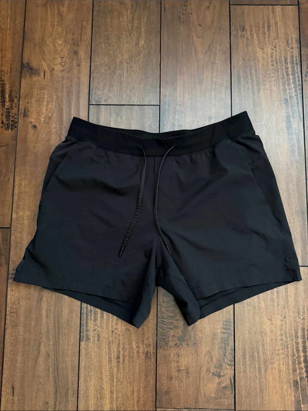 lululemon athletica Black Men's Drawcord Athletic Shorts